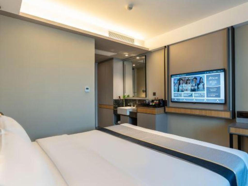 Home Inn Kunming Baita Road קונמינג מראה חיצוני תמונה