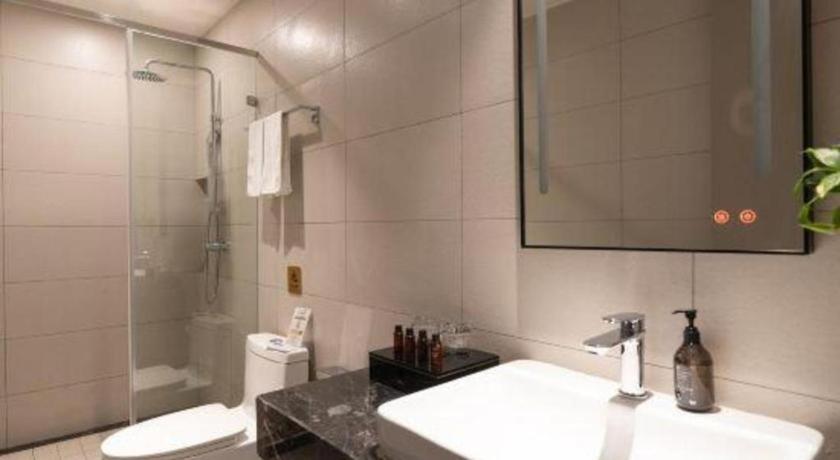 Home Inn Kunming Baita Road קונמינג מראה חיצוני תמונה