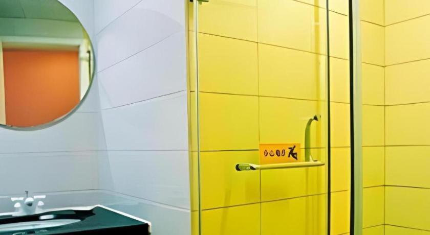 Home Inn Kunming Baita Road קונמינג מראה חיצוני תמונה