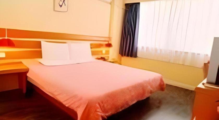 Home Inn Kunming Baita Road קונמינג מראה חיצוני תמונה