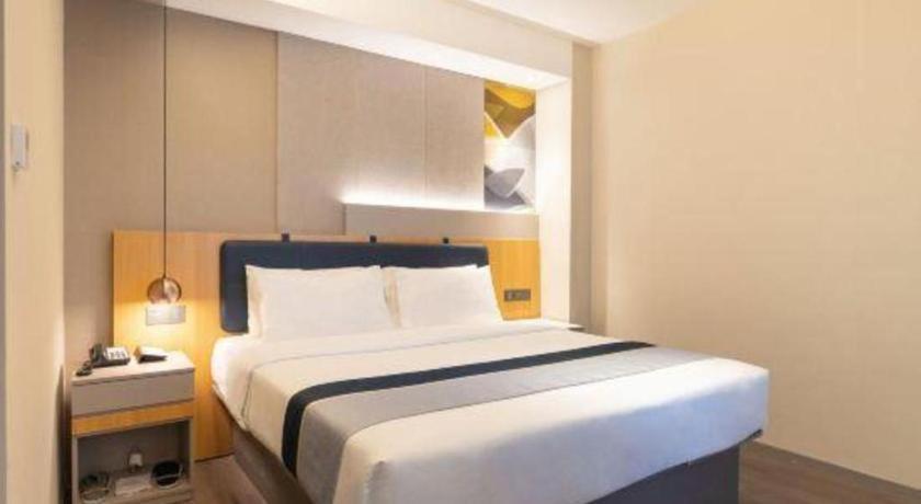 Home Inn Kunming Baita Road קונמינג מראה חיצוני תמונה