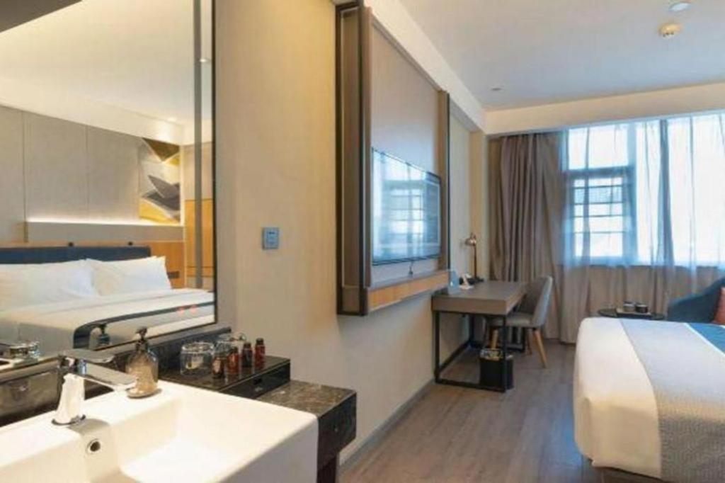 Home Inn Kunming Baita Road קונמינג מראה חיצוני תמונה